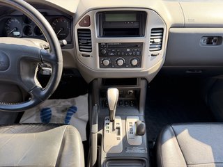 Mitsubishi Pajero 3.2 DI-D Edition 20 7 Sitzer / / Automatik - bilder 18