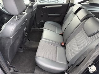 Mercedes-Benz B 180 TÜV & Service Neu / Teilleder / SHZ / NAV - bilder 14