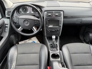 Mercedes-Benz B 180 TÜV & Service Neu / Teilleder / SHZ / NAV - bilder 12