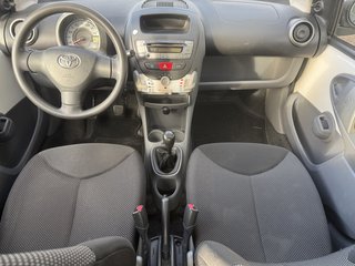 Toyota AYGO Cool Klima - foto 10