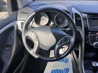 Hyundai i30 Classic  Tüv09/26 Garantie 8x Bereift/AHK - photo 14