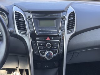Hyundai i30 Classic  Tüv09/26 Garantie 8x Bereift/AHK - photo 15