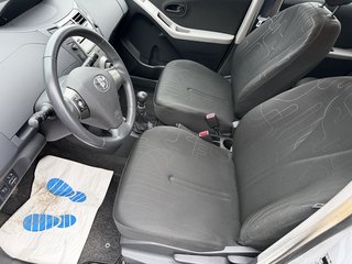 Toyota Yaris Cool+ 1.3 / TÜV / RelaxGarantie / 1.Hand - foto 17