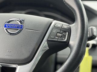 Volvo XC60 Ocean Race 2WD/ EURo 6/LEDER/Automatik/ - photo 14