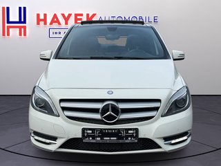 Mercedes-Benz B 180 CDI Avantgarde / Pano / Automatik / Leder / Xenon - bilder 2