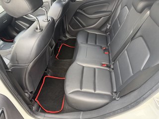 Mercedes-Benz B 180 CDI Avantgarde / Pano / Automatik / Leder / Xenon - bilder 18