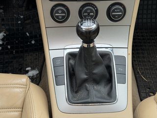 Volkswagen Passat Variant Sportline Nav/ SHZ/ Vollleder / - bilder 15