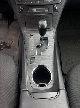 Toyota Avensis Kombi Executive/NAV/ KAM/ AUTOMATIK /SHZ - bilder 13