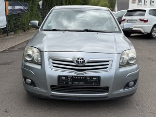 Toyota Avensis 1.8 VVT-i Travel Lim.  /NAVI/Klimatronic - foto 2