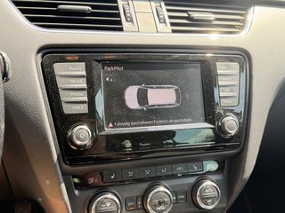 Skoda Octavia Combi Style Teilleder/Euro6/BI-XEN/DSG - bilder 23