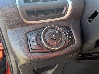 Ford B-MAX Titanium/Euro6/1.Hand/Automatik /TÜV 09-27 - foto 21