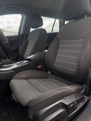 Opel Insignia A Sports Tourer Edition - bilder 11