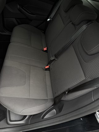 Ford Focus Turnier Titanium / SHZ / NAV / GARANTIE - foto 10