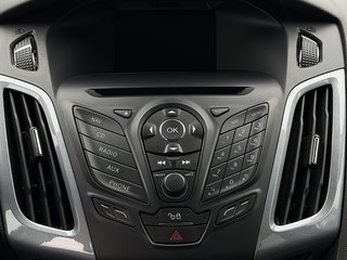 Ford Focus Turnier Titanium / SHZ / NAV / GARANTIE - foto 14