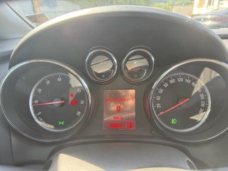 Opel Astra J Sports Tourer Garantie Tüv06/26 Service - bilder 14