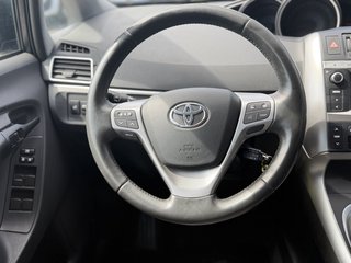Toyota Verso SkyView Edition KAM/PANO/ - bilder 14