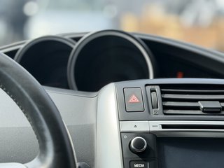 Toyota Verso SkyView Edition KAM/PANO/ - bilder 17