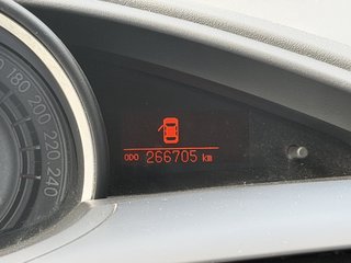 Toyota Verso SkyView Edition KAM/PANO/ - bilder 18