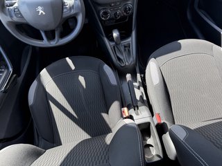 Peugeot 208 Active AC / Pure TECH / 1.2 / Euro6 - photo 20