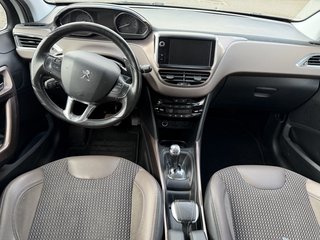 Peugeot 2008 Allure NAV / Teilleder / Automatik - foto 10