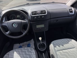 Skoda Fabia Combi Ambiente 1.6 / - bilder 10