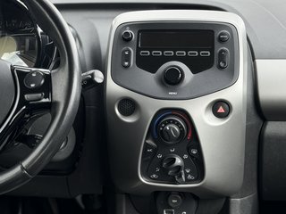 Toyota AYGO x / Euro 6 / TÜV/ Inspektion/ Garantie - bilder 13