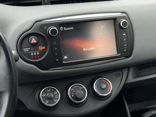 Toyota Yaris KAM / Klima / 8 X Bereift - bilder 13