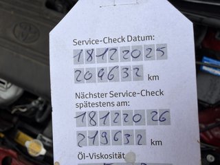 Toyota Yaris KAM / Klima / 8 X Bereift - bilder 17