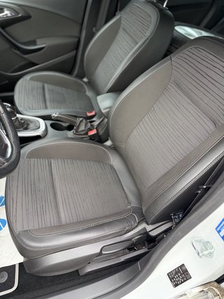 Opel Astra J 5-trg. Tüv11.27/Kette Neu/Garantie - bilder 15