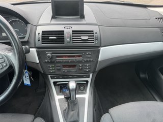BMW X3 xDrive 30d  PANO XENON 2SCHLÜSSEL - photo 13