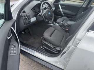 BMW X3 xDrive 30d  PANO XENON 2SCHLÜSSEL - photo 19