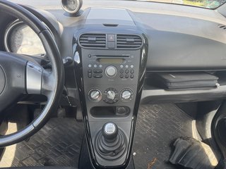 Suzuki Splash Basic  UNFALL Fahrbereit Klima - bilder 13