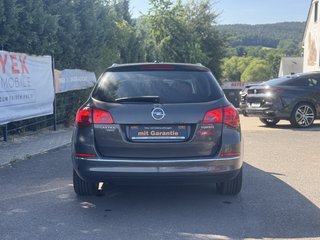 Opel Astra J Sports Tourer Garantie Tüv06/26 Service - bilder 6