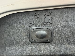 Ford Kuga Titanium XEN/ 8 X bereift /SHZ /Euro 6 /NAV - bilder 10