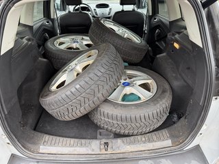 Ford Kuga Titanium XEN/ 8 X bereift /SHZ /Euro 6 /NAV - bilder 11