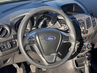 Ford Fiesta Ambiente AC / Garantie / TÜV / Euro 6 - bilder 14
