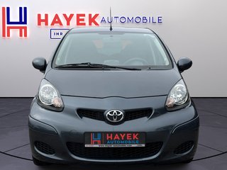 Toyota AYGO Service NEU / Automatik / NAVI / EURO 5 - foto 2