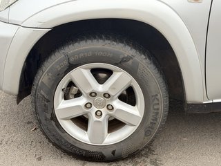 Toyota RAV 4 2.0 Sol EURO 4 / / 4X4 - bilder 10