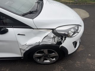 Ford Fiesta Active Unfall-VR Euro6 - bilder 9