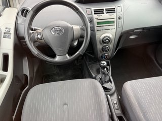 Toyota Yaris Sol Euro 4;5 - foto 12