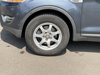 Ford Kuga Titanium AHK / 4x4 / AC /1.Hand - bilder 9
