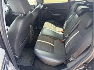 Ford Kuga Titanium AHK / 4x4 / AC /1.Hand - bilder 12
