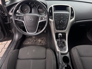 Opel Astra J 5-trg. Design Edition - bilder 10