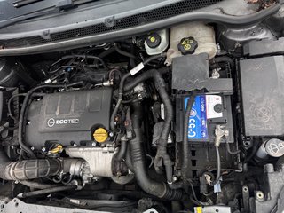 Opel Astra J 5-trg. Design Edition - bilder 16