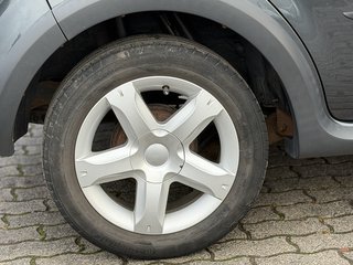 Dacia Sandero Stepway ALU / KLIMA / AHK / - bilder 10