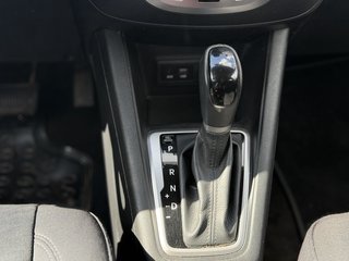 Hyundai iX20 Euro 6 / 1,6 benzin / Automatik / - foto 16