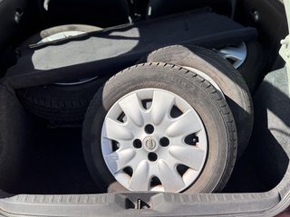Nissan Micra Edition 25 Jahre TÜV / Service / - photo 18