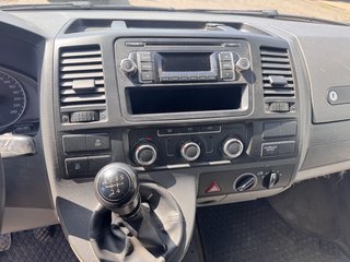 Volkswagen T5 Transporter Kombi/ 9 Sitze / AC / - bilder 19