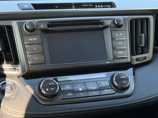 Toyota RAV4 Edition 2014 / 4x4 / RelaxGarantie /AHK - bilder 14