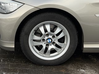 BMW 318d NAV /XEN /Automatik /EURO 5 / SHZ / PDC - foto 9